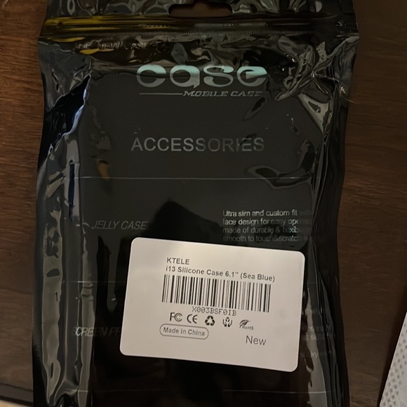 iPhone 13 case NIB - Picture 3 of 3